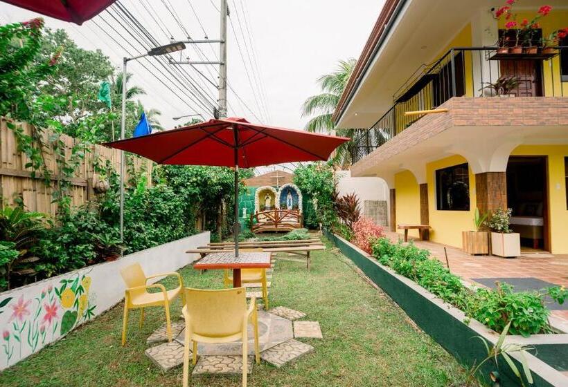 هتل Villa Lourdes Resort