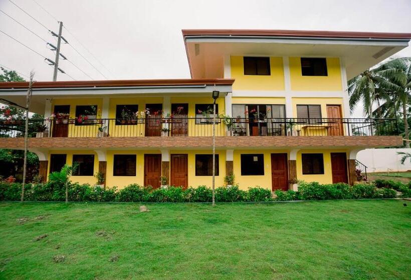 هتل Villa Lourdes Resort