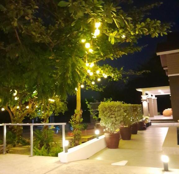 هتل Villa Minerva Ecofarm & Beach Resort