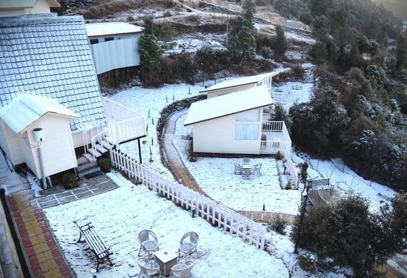 Отель Vinyasa Resort , Kanatal