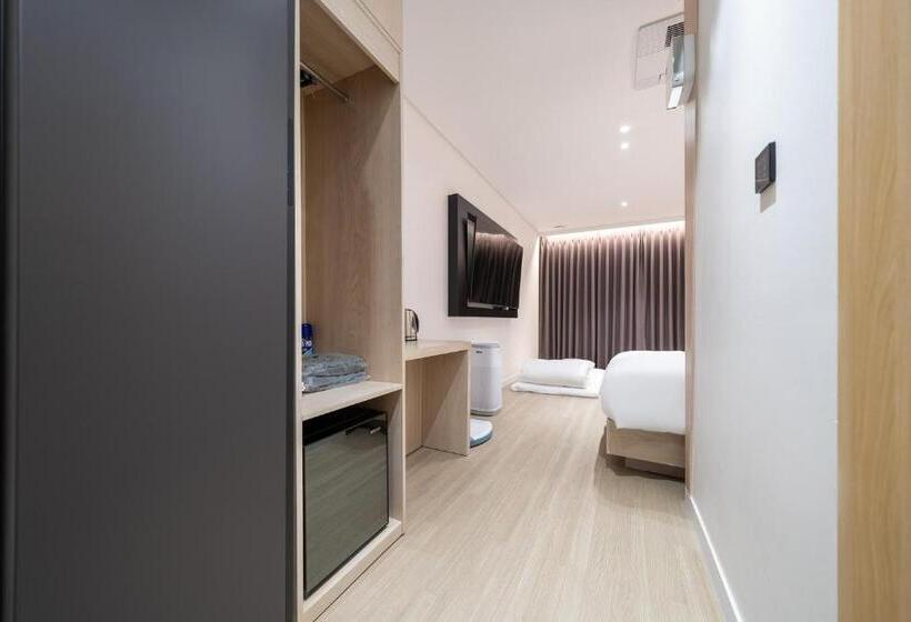 Hound Hotel Mokpo Peace Plaza