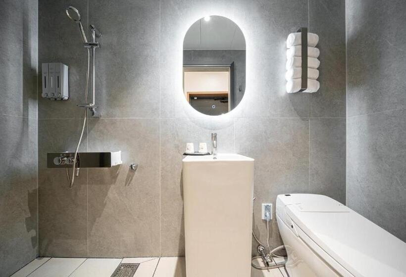 Hound Hotel Mokpo Peace Plaza