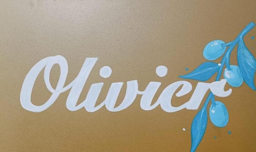 La Cour Des Miracles