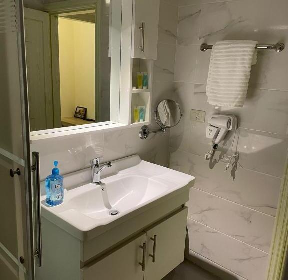 مُتل Classy Hostel