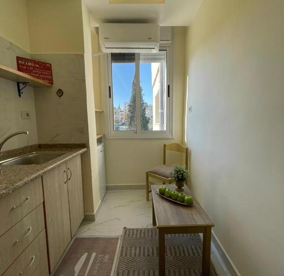 مُتل Classy Hostel