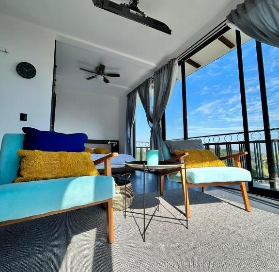 ënxë Hotel Boutique