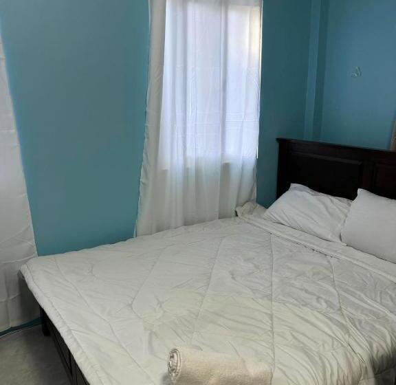 Paradise Panglao Pool Villa