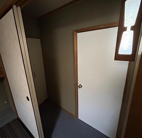 بنسيون 高島市安曇川町琵琶湖徒歩3分エクシブ 高島 近くbbq自転車無料貸出