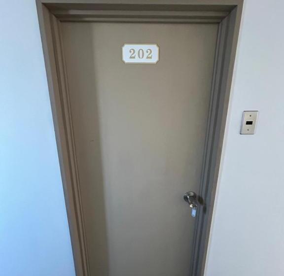 بنسيون 高島市安曇川町琵琶湖徒歩3分エクシブ 高島 近くbbq自転車無料貸出