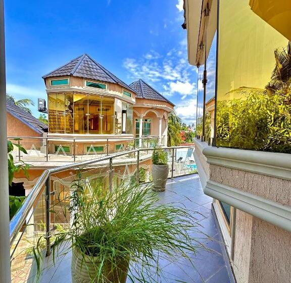 膳宿费 Airport Lux Rooms