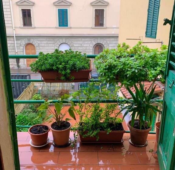 پانسیون Appartamento Meri, Montecatini Terme