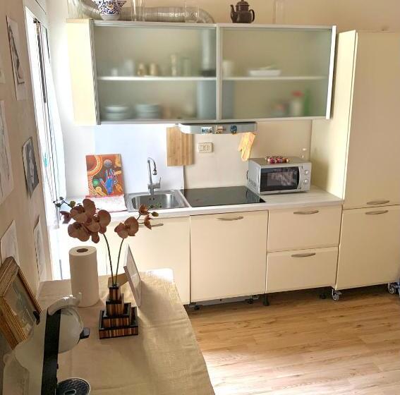 پانسیون Appartamento Meri, Montecatini Terme