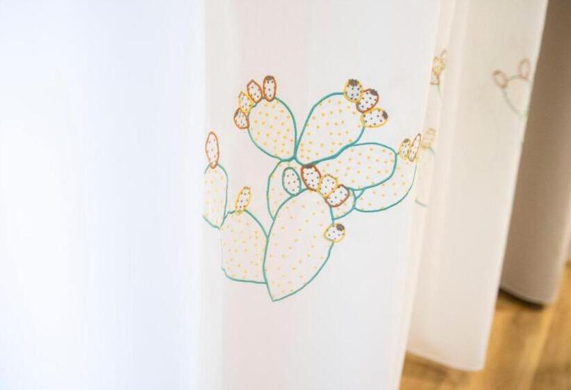 Пансион Berry Rooms