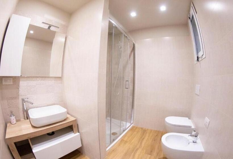 Пансион Berry Rooms