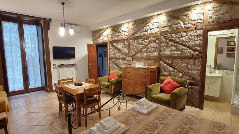 پانسیون Casa Cesira Incentro
