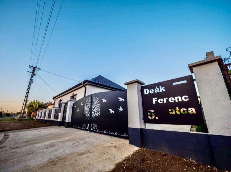 פנסיון Csodaszarvas Vendégház Nyíradony