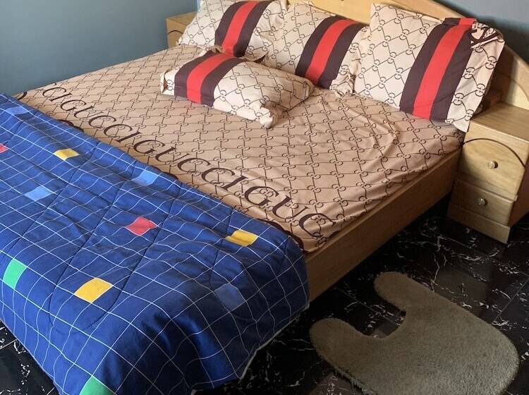 پانسیون Dexoc Guest House