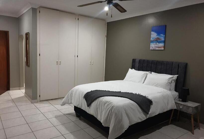 بنسيون Grace Avenue Townhouse