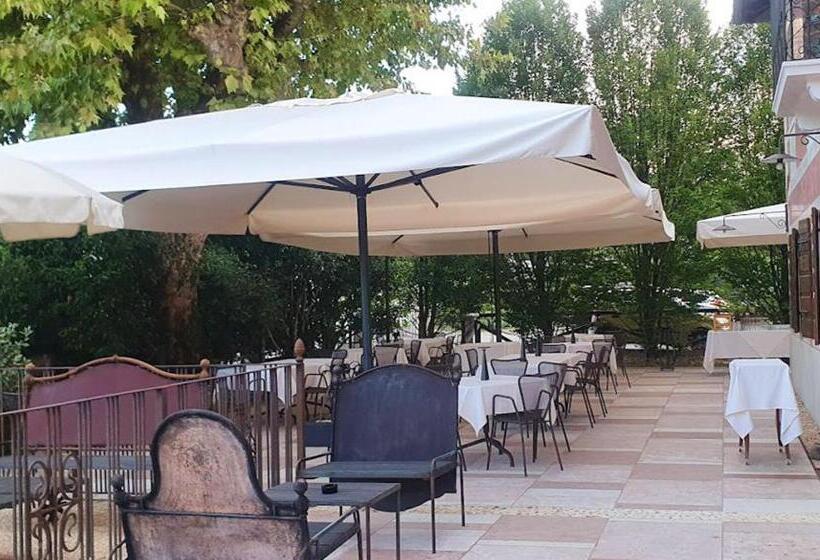 ペンション I Torretti Locazione Turistica, Ristorante, Lounge Bar