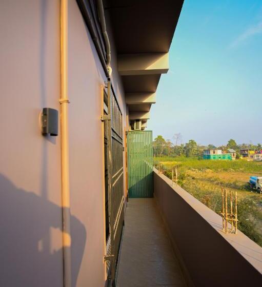 بنسيون Kesar Nivas Luxury Guest House