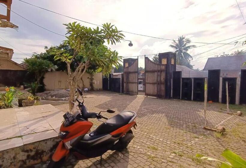 펜션 Kost Salsabila Cisauk