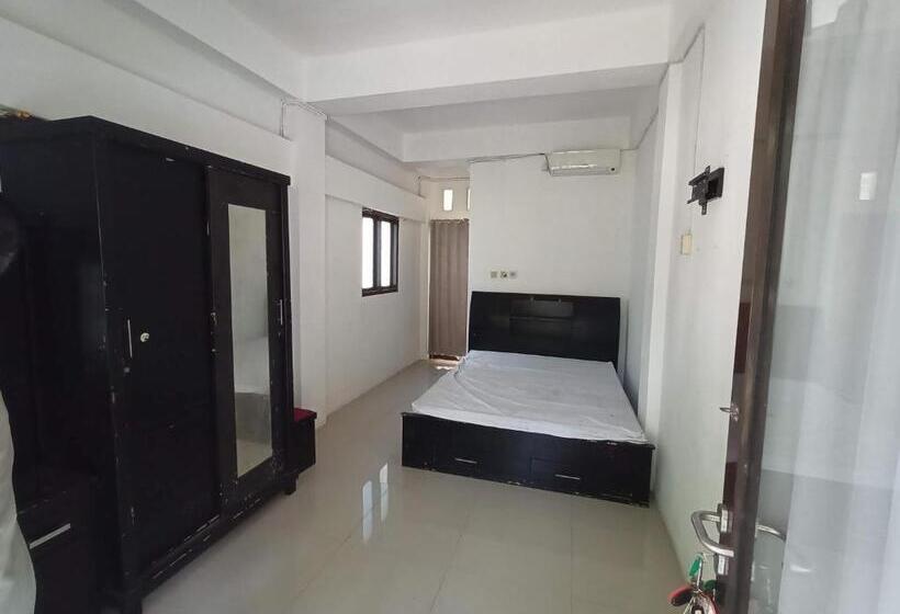 펜션 Kost Salsabila Cisauk