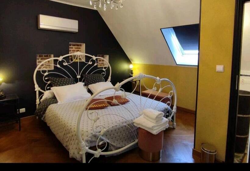 بنسيون Le Domaine Du Mesnil