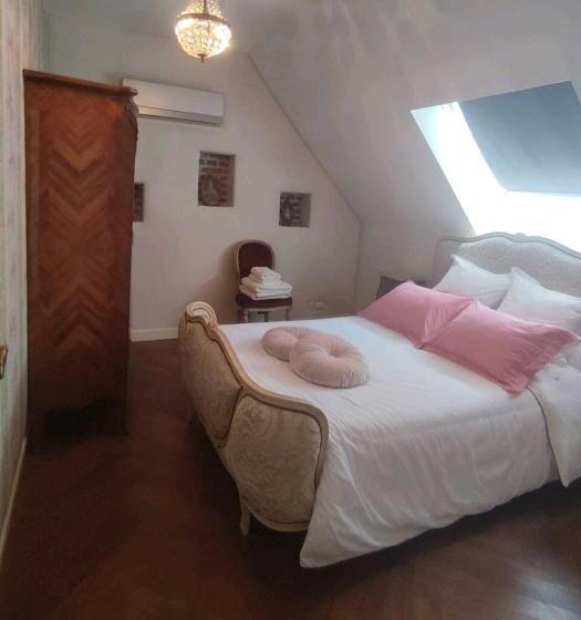 بنسيون Le Domaine Du Mesnil