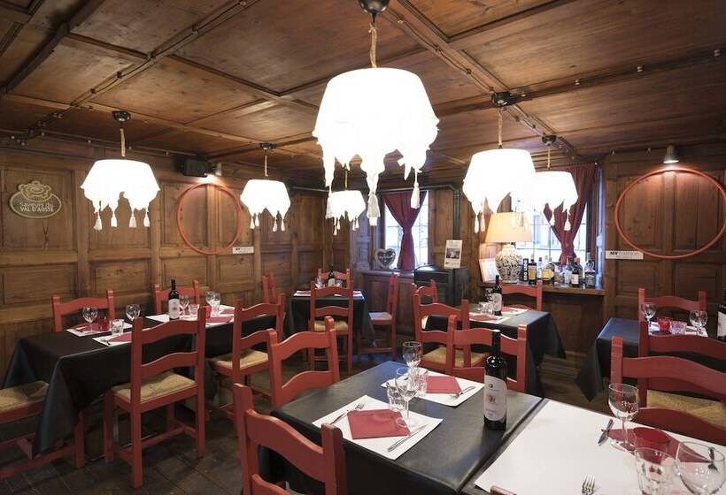 פנסיון Mini Suite Gressoney