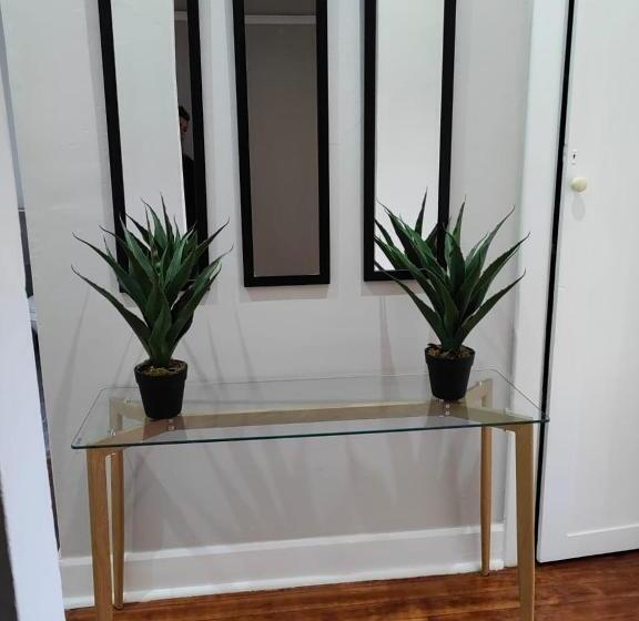 膳宿费 One Three Nine On Roberts