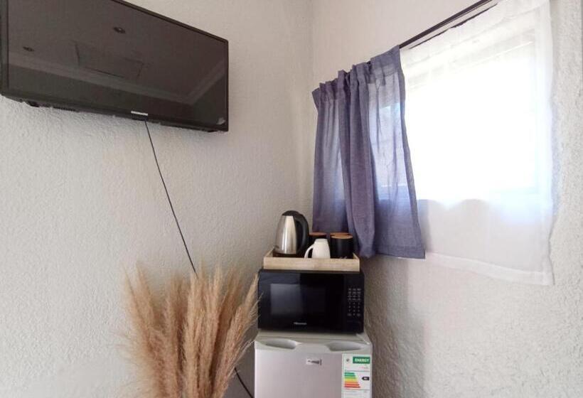 פנסיון Or Tambo Stay Unit 2