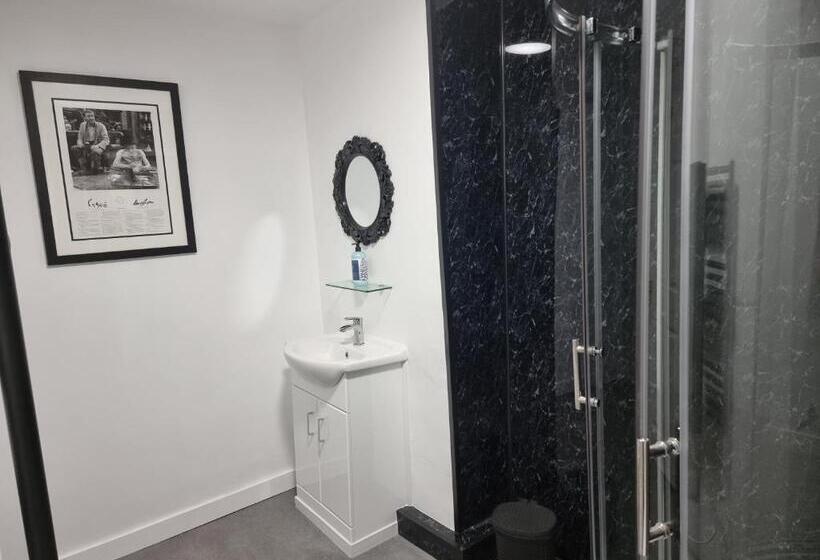 פנסיון Poppy Cottage