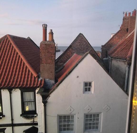 פנסיון Poppy Cottage