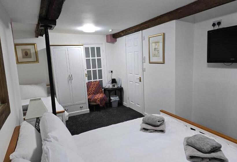 פנסיון Poppy Cottage