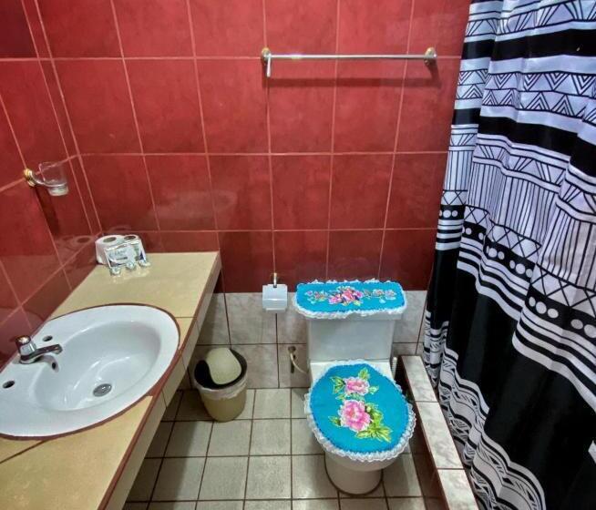 پانسیون Posada Clarisa