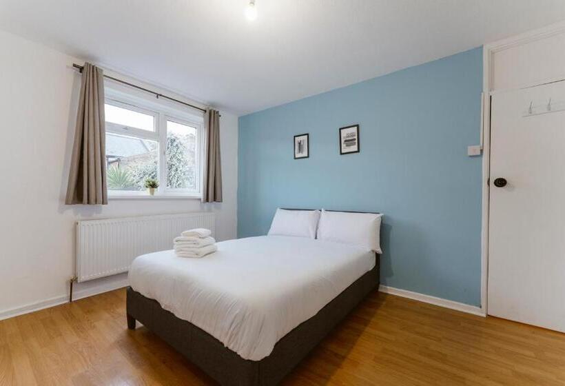 Пансион Stratford Great Rooms To Stay   20