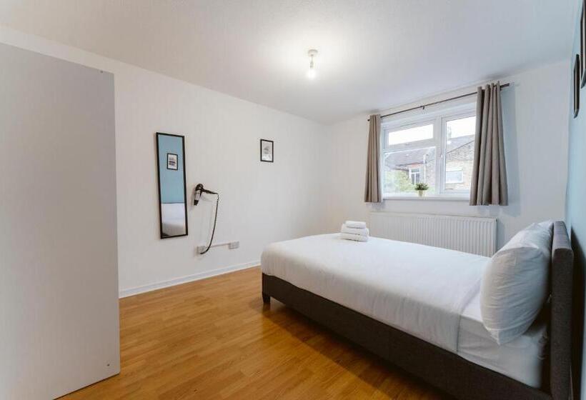 Пансион Stratford Great Rooms To Stay   20