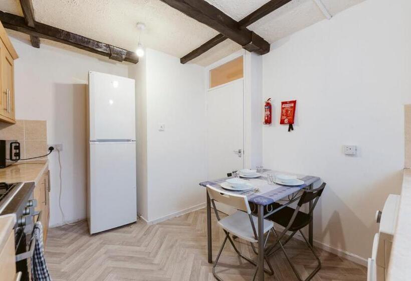 Пансион Stratford Great Rooms To Stay   20