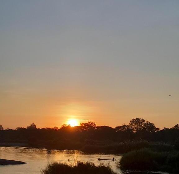 Пансион Sun Down Dondet Bungalows