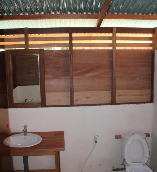 膳宿费 Toro Simalatcat Surfcamp