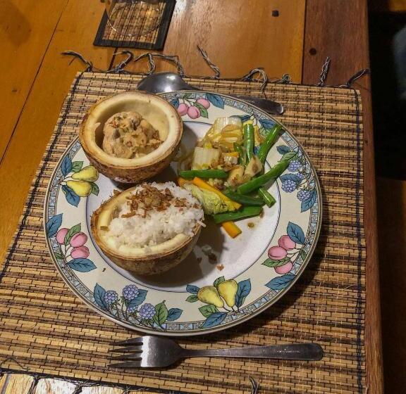 膳宿费 Toro Simalatcat Surfcamp