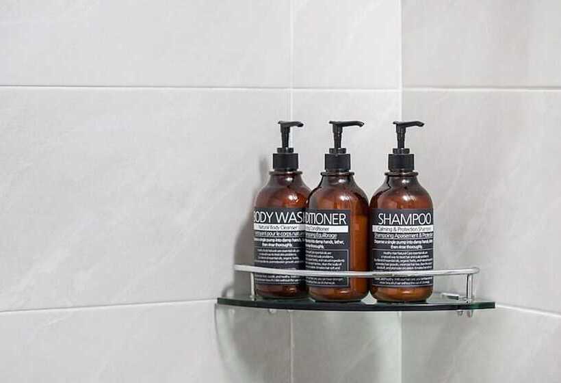 Пансион Yeosu Badaya Guest House And Hostel