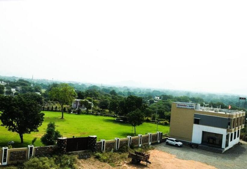 Ram Lakhan Hotel And Restaurant