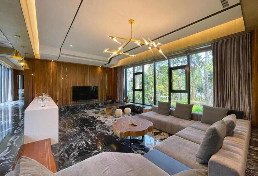 استراحتگاه The Forest Museum