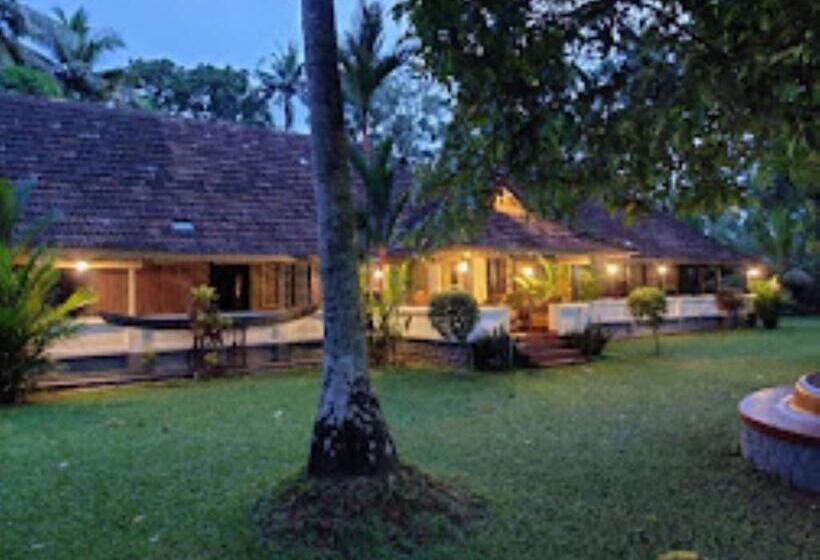 리조트 The Pamba Heritage Villa Nedumudy