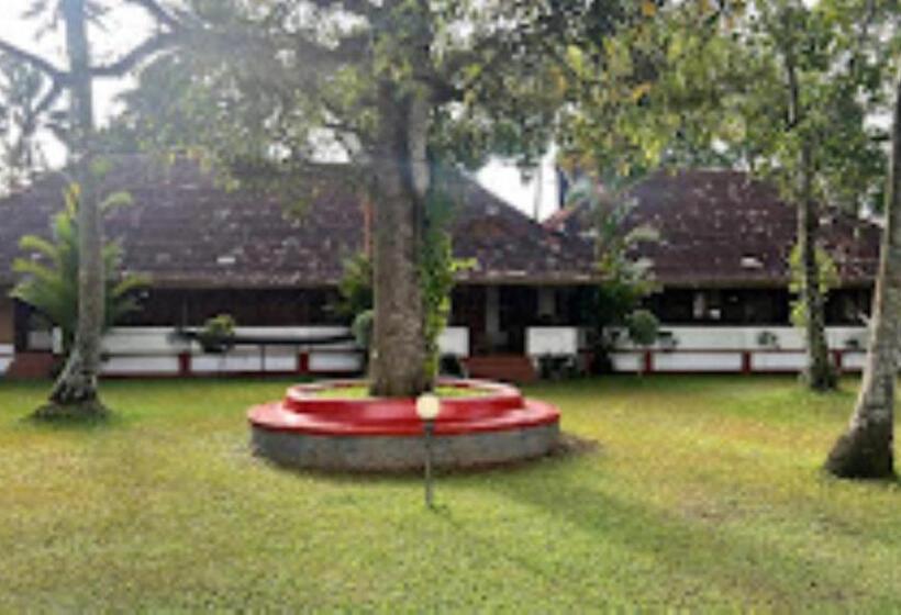 리조트 The Pamba Heritage Villa Nedumudy