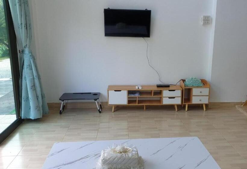 Resort The Pubpa Backyard