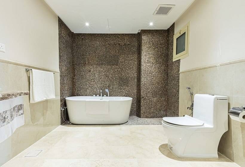 Stella Stays Olaya Tower 1