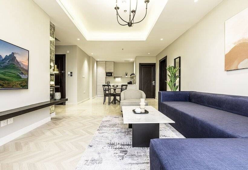 Stella Stays Olaya Tower 1