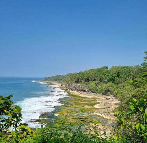 The Swarna Hotel Bayah Lebak